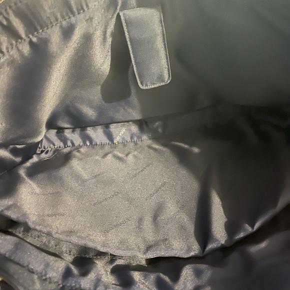 Blue Vera Bradley set.  Laptop tote, wallet and pill box - Picture 4 of 8